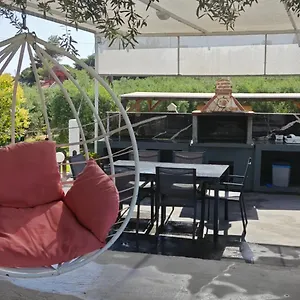 Garlis Psakoudia